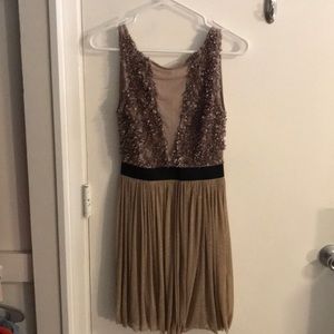 Short pink/mauve dress